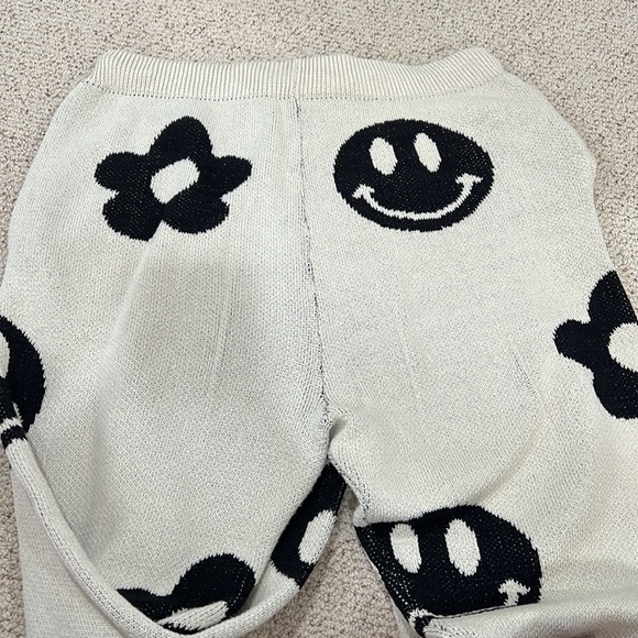 SMILEY KNIT JOGGERS - Picture 7 of 10